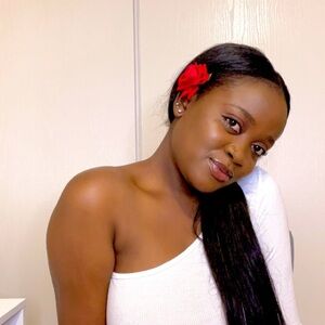 Meet your Posher, Essofana